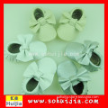 Japanese comfortable colorful bow 0 to 24 month soft sole size infant moccasins tassel shoes for baby